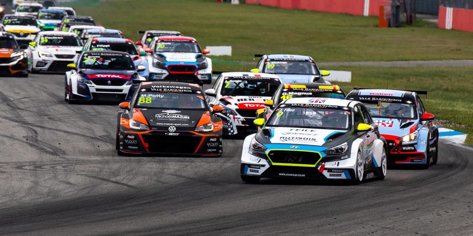 TCR_Benelux_Start_R1_Hockenheim